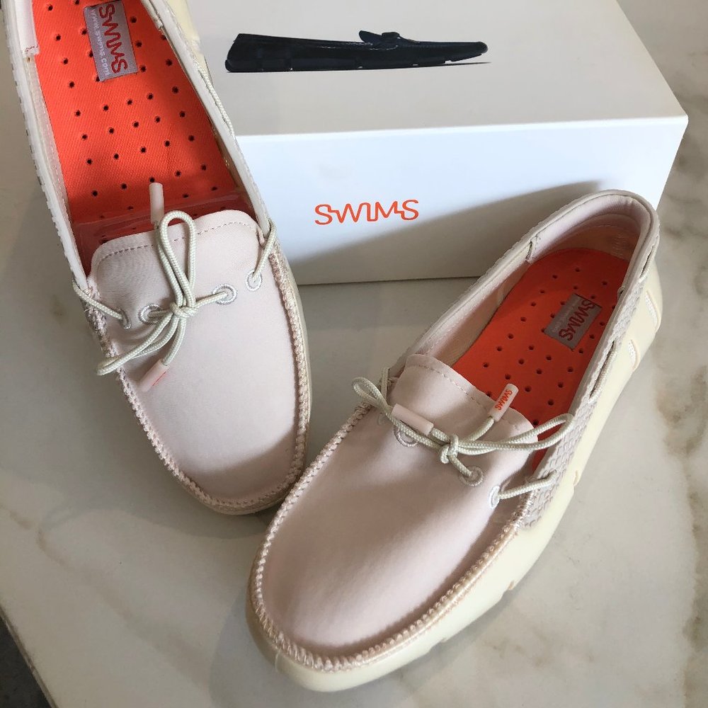 Women Lace Loafer